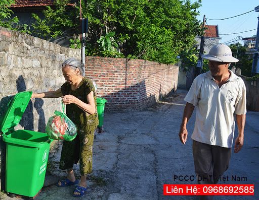 Cung cấp thùng rác công nghiệp tại CỤM CN NINH HIỆP uy tín